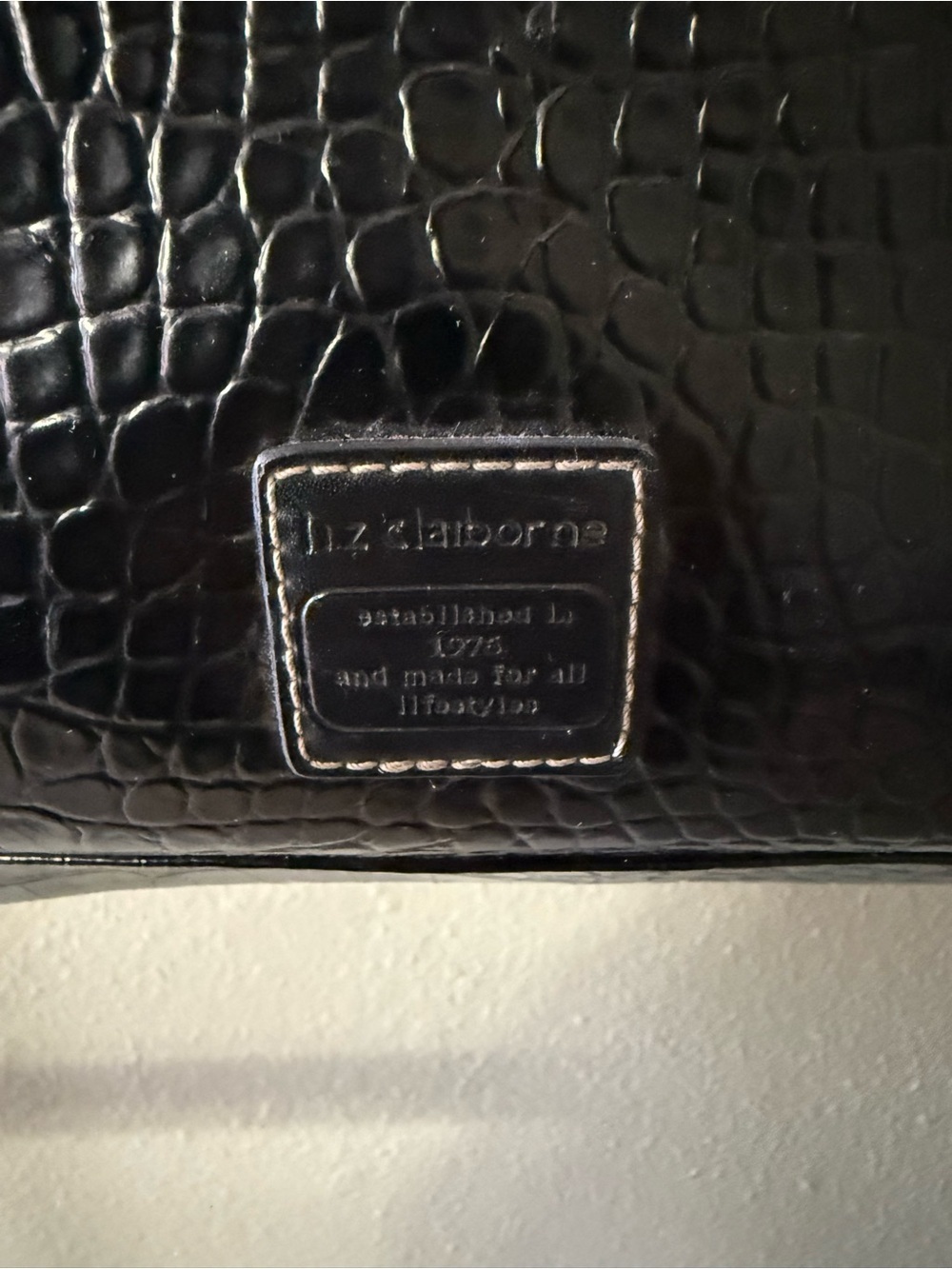 Liz Claiborne Black Croc Embossed Structured Tote Shoulder Bag - Picture 6 of 9